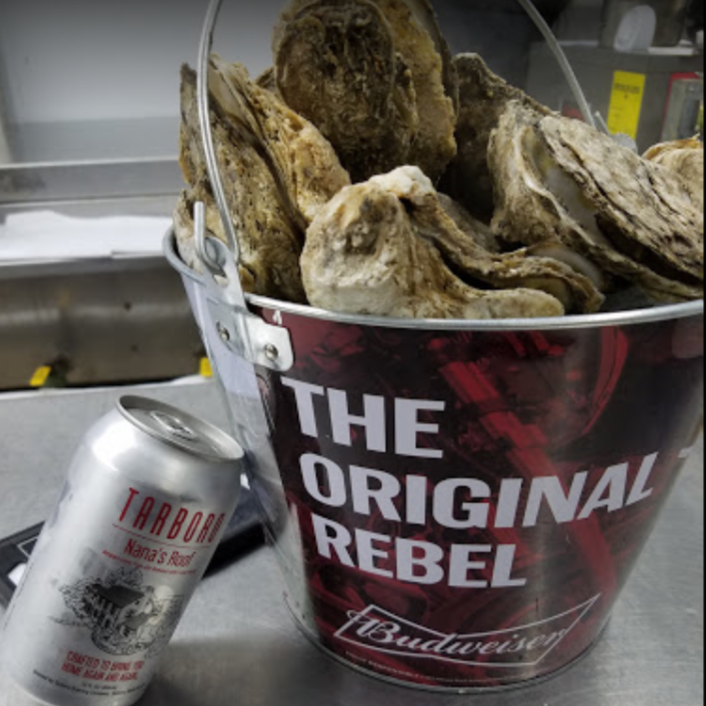 33 Oyster Shack | restaurant | 3309 NC-33, Tarboro, NC 27886, USA | 2528231948 OR +1 252-823-1948