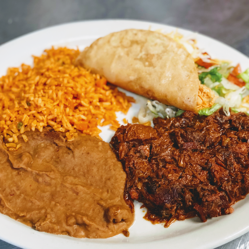 Fernandas Mexican Restaurant | restaurant | 829 W Rancier Ave, Killeen, TX 76541, USA | 2542133137 OR +1 254-213-3137