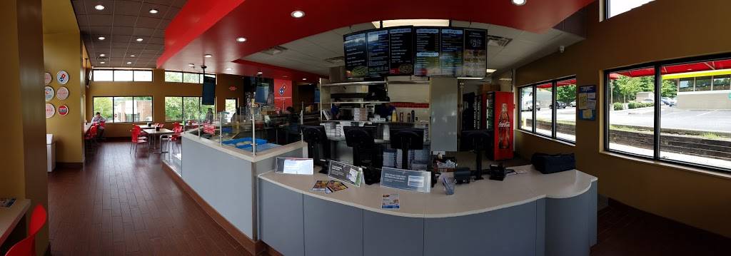 Dominos Pizza | meal delivery | 20 Harding Mall Dr Rd, Nashville, TN 37211, USA | 6153330300 OR +1 615-333-0300