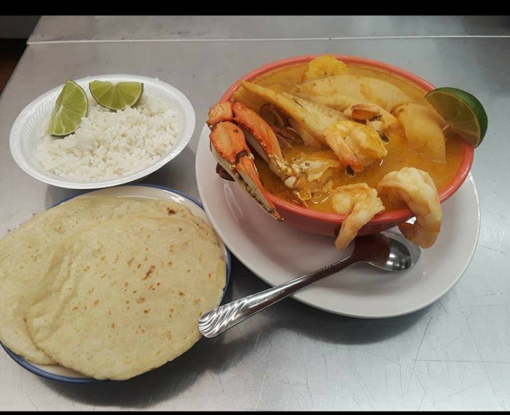 Leylita restaurante#2 | restaurant | 13920 Josey Ln suite 102, Farmers Branch, TX 75234, USA | 4693990817 OR +1 469-399-0817