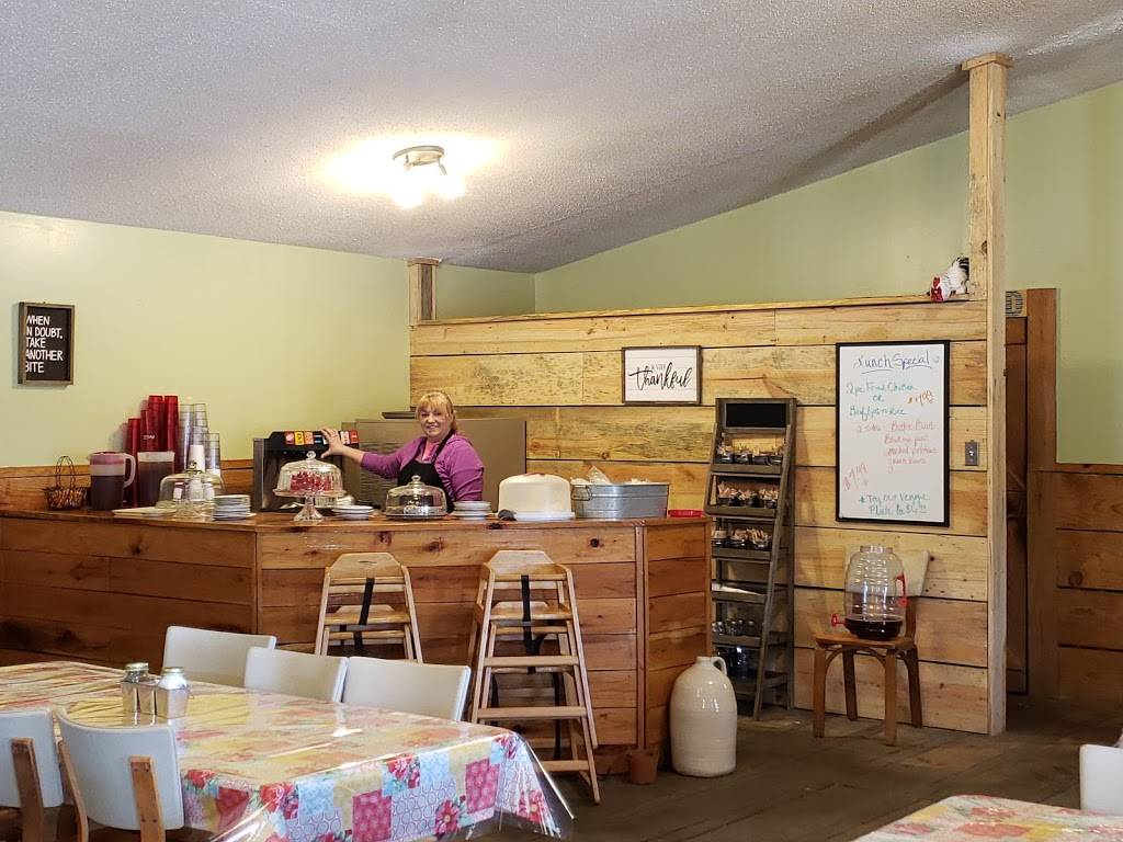 The Front Porch | restaurant | 7159 Co Rd 388, Cusseta, AL 36852, USA | 3347569673 OR +1 334-756-9673