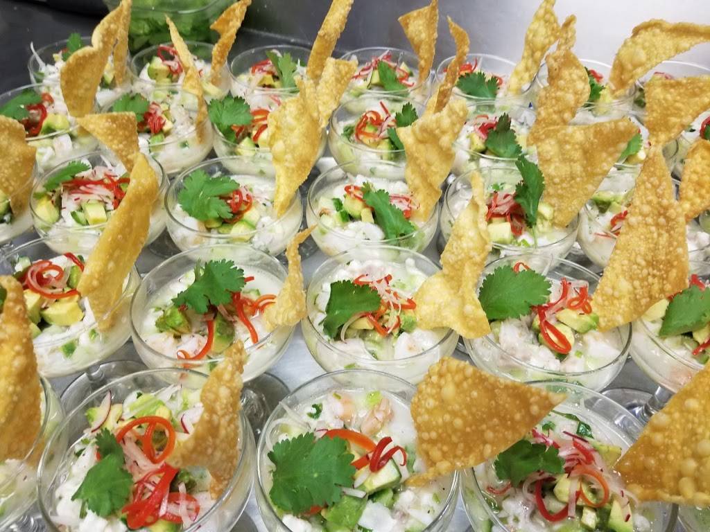 The Cove Restaurant & Oyster Bar | restaurant | 74 Shore Rd, Glen Cove, NY 11542, USA | 5166761211 OR +1 516-676-1211