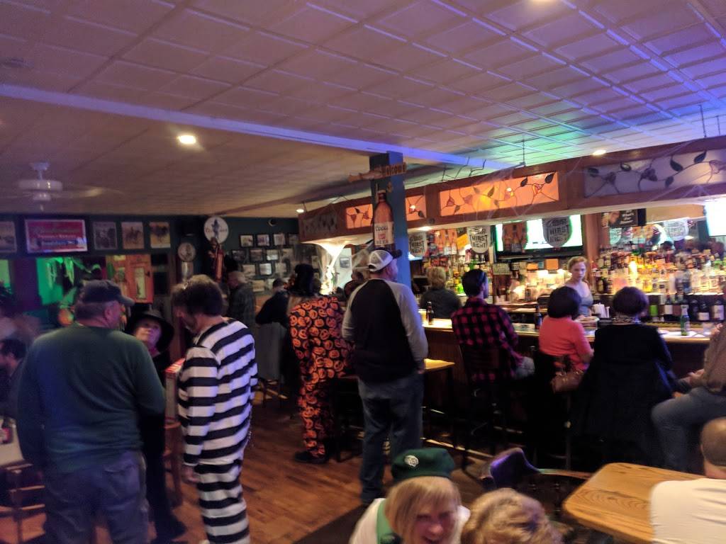 Readsboro Inn | restaurant | 7077 E Main St, Readsboro, VT 05350, USA | 8024237077 OR +1 802-423-7077