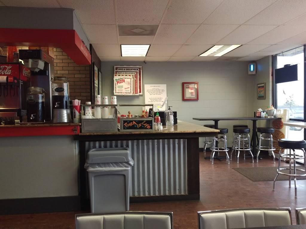 Jersey Giant Pizza | restaurant | 13908 W Highway 71, Bee Cave, TX 78738, USA | 5122633535 OR +1 512-263-3535