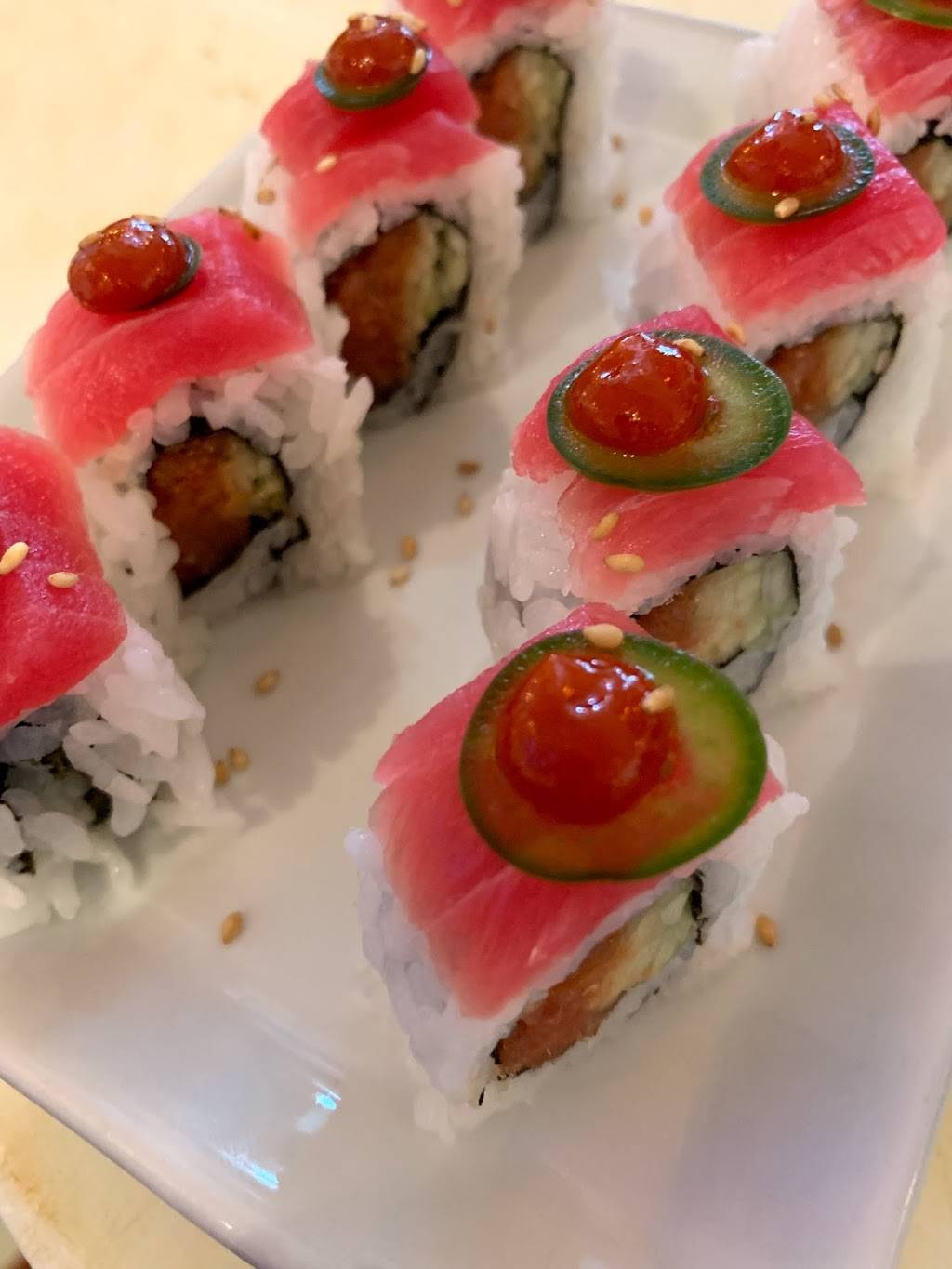 Oaka Sushi | restaurant | 9285 S Cimarron Rd #100, Las Vegas, NV 89178, USA | 7022691615 OR +1 702-269-1615