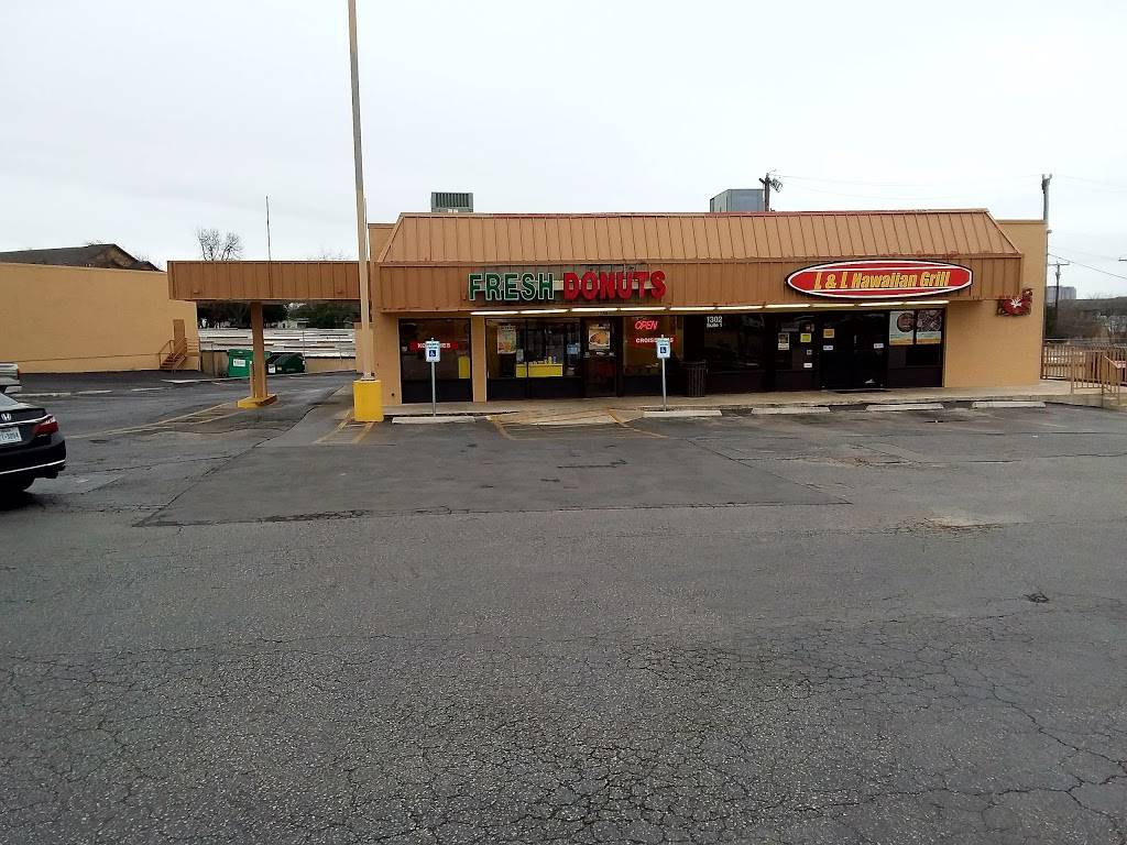 Fresh Donut | restaurant | 1302 Austin Hwy, San Antonio, TX 78209, USA | 2109883101 OR +1 210-988-3101