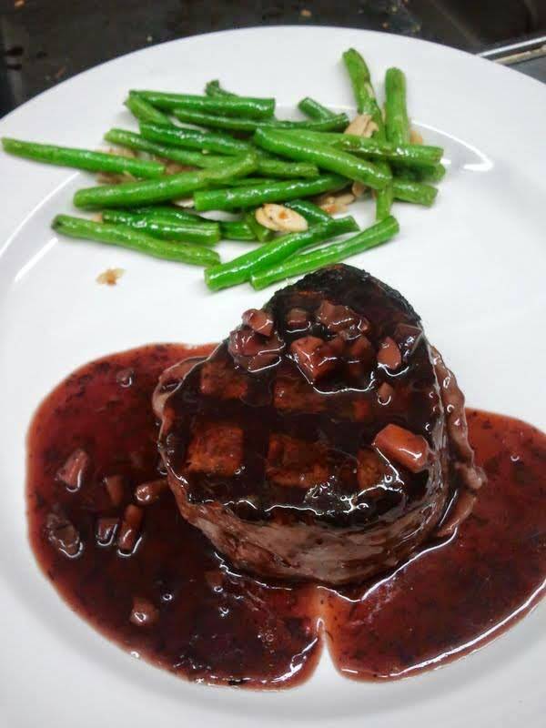 Gerards Restaurant | restaurant | 1140 Colonnade Center, Des Peres, MO 63131, USA | 3148217977 OR +1 314-821-7977