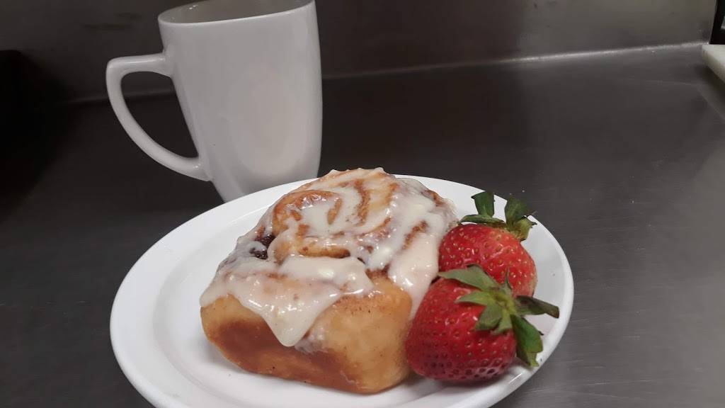 Manna Cafe and Catering | restaurant | 1821 N Ridge Rd, Painesville, OH 44077, USA | 4406392365 OR +1 440-639-2365