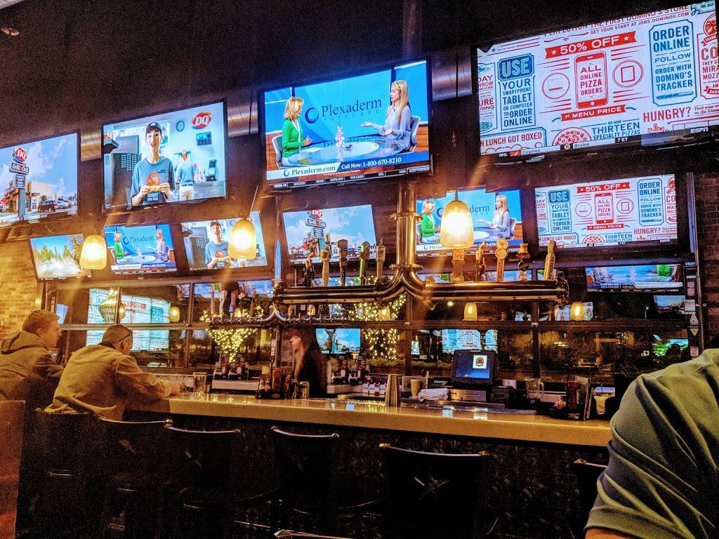 BoomerJacks Grill & Bar - North Fort Worth | restaurant | 6701 Fossil Bluff Dr, Fort Worth, TX 76137, USA | 8172329627 OR +1 817-232-9627