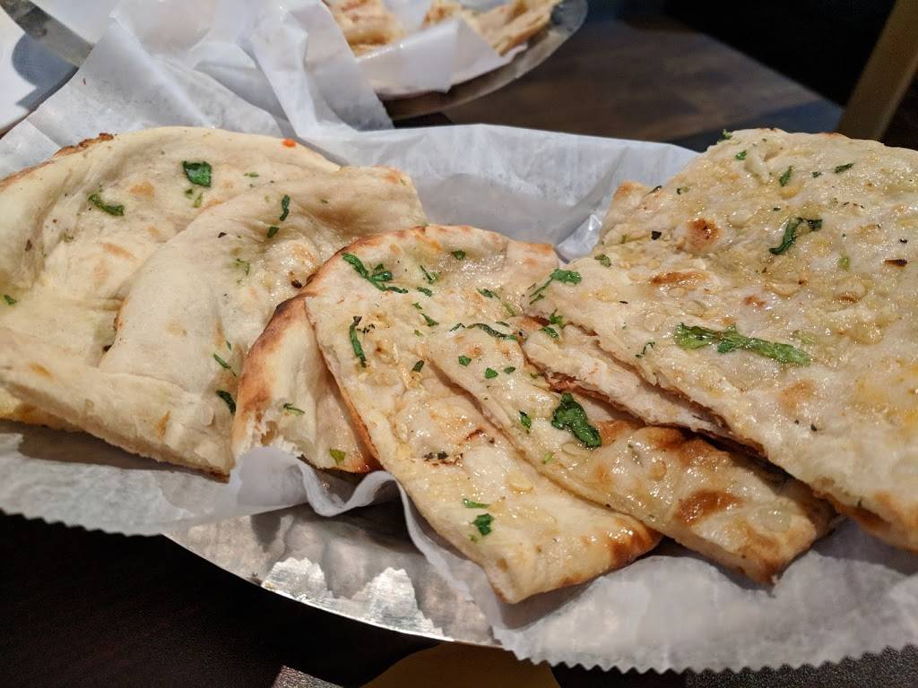 Bayleaf Indian Restaurant and Bar | restaurant | 947 New Hampshire St #120, Lawrence, KS 66044, USA | 7858400855 OR +1 785-840-0855