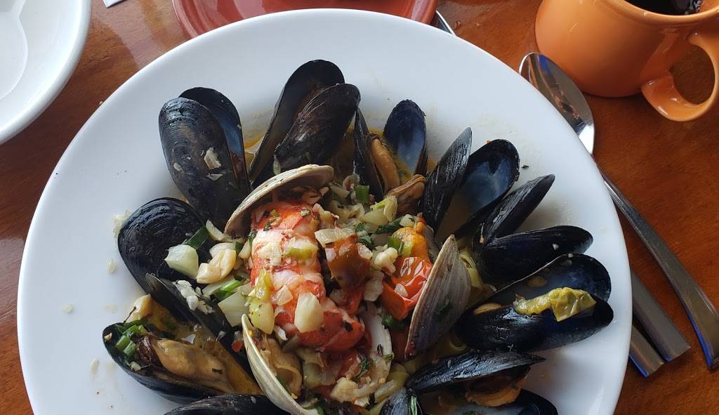 The Mews Restaurant & Cafe | cafe | 429 Commercial St, Provincetown, MA 02657, USA | 5084871500 OR +1 508-487-1500