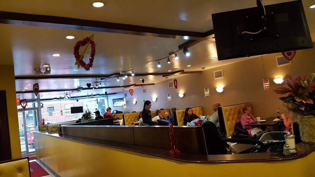 Sky View Diner | restaurant | 2365 Westchester Ave, Bronx, NY 10462, USA | 7187086665 OR +1 718-708-6665