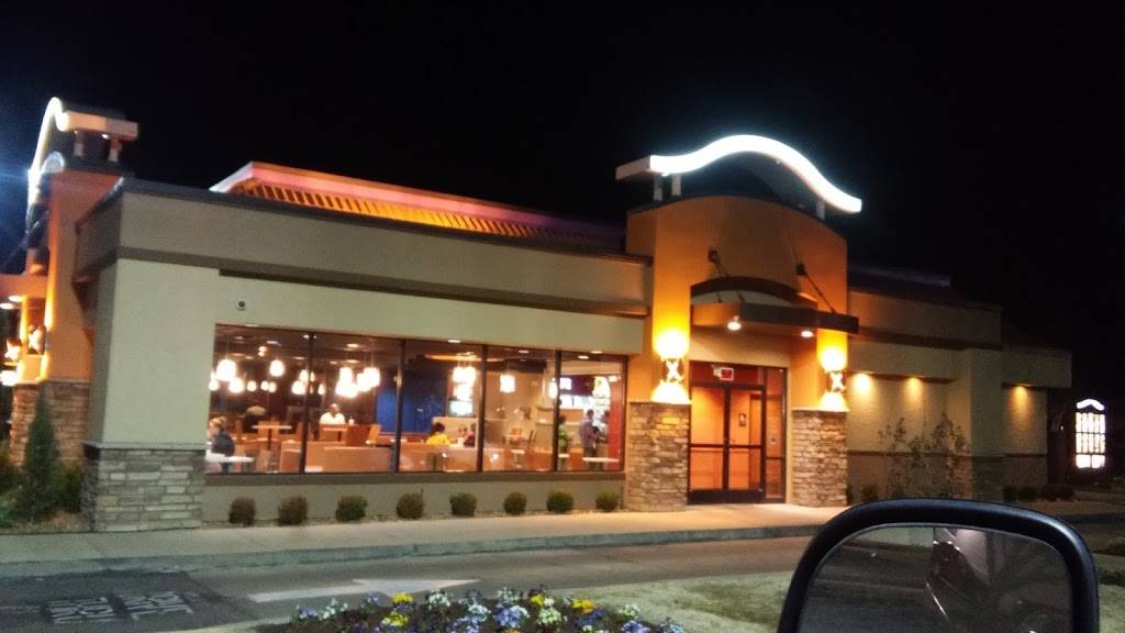 Taco Bell | meal takeaway | 4811 Navy Rd, Millington, TN 38053, USA | 9018723040 OR +1 901-872-3040