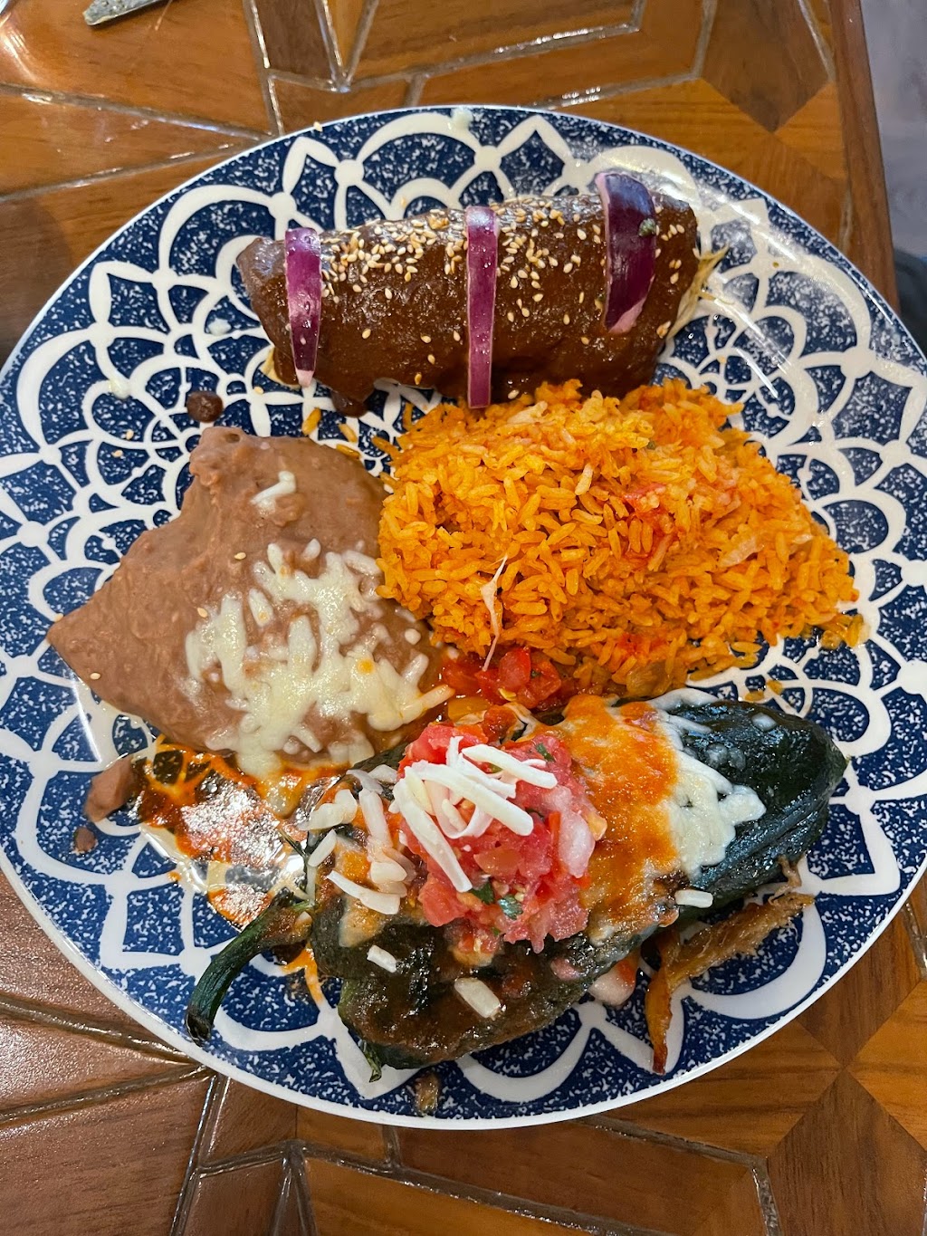 Caló Kitchen + Tequila | restaurant | 28141 Crown Valley Pkwy Suite A, Laguna Niguel, CA 92677, USA | 9494097380 OR +1 949-409-7380