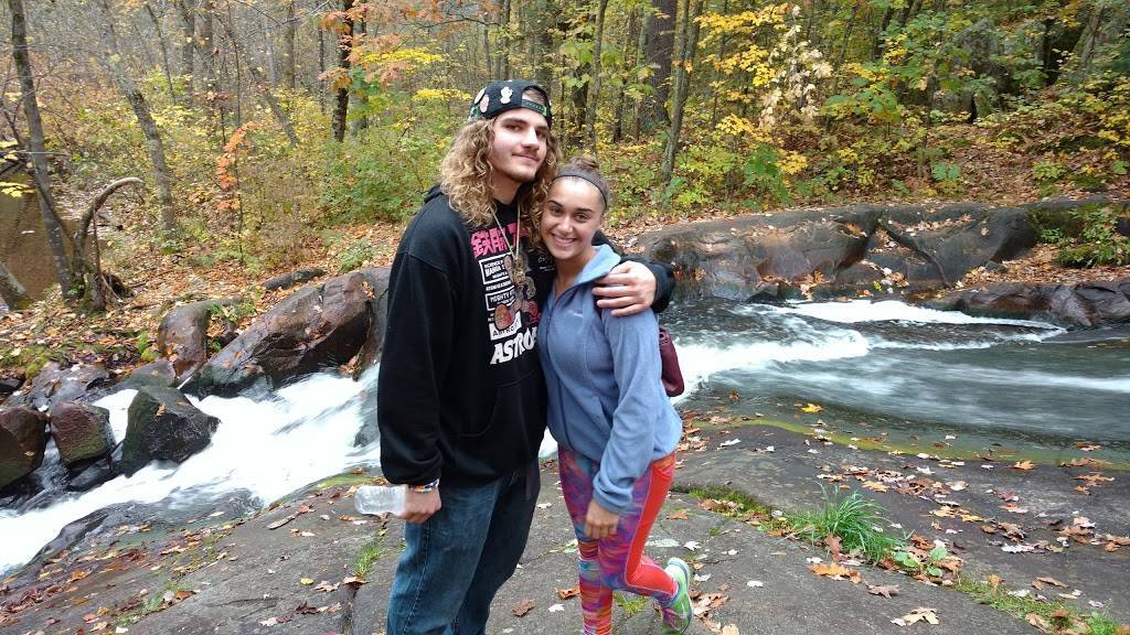 Chute Inn Family Restaurant | restaurant | 12550 WI-32, Suring, WI 54174, USA | 7152766266 OR +1 715-276-6266