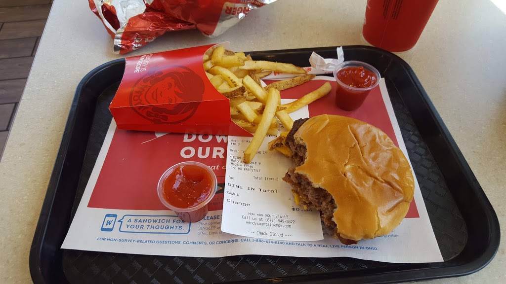 Wendys | restaurant | 1530 W Valley Pkwy, Escondido, CA 92029, USA | 7607372909 OR +1 760-737-2909