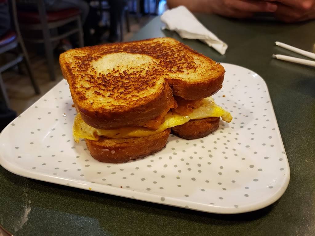 Narobias Grits & Gravy | restaurant | 2019 Habersham St, Savannah, GA 31401, USA | 9122310563 OR +1 912-231-0563