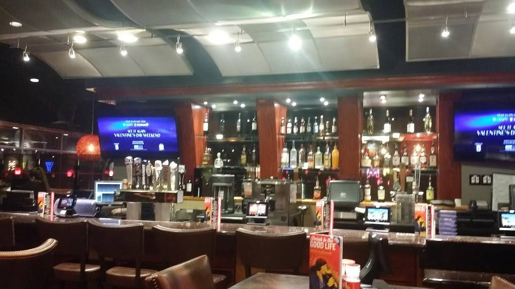 Red Robin Gourmet Burgers and Brews | restaurant | 1218 N Retail Ct, Myrtle Beach, SC 29577, USA | 8436262920 OR +1 843-626-2920