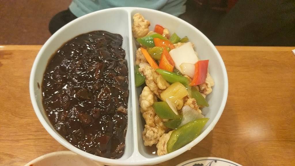 Son Ja Jang Restaurant 손짜장 | restaurant | 232 Broad Ave #303, Palisades Park, NJ 07650, USA | 2019447777 OR +1 201-944-7777