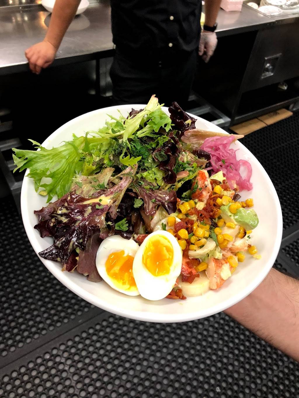 Patrick’s Restaurant | restaurant | 259 W 42nd St, New York, NY 10036, USA | 2127769100 OR +1 212-776-9100