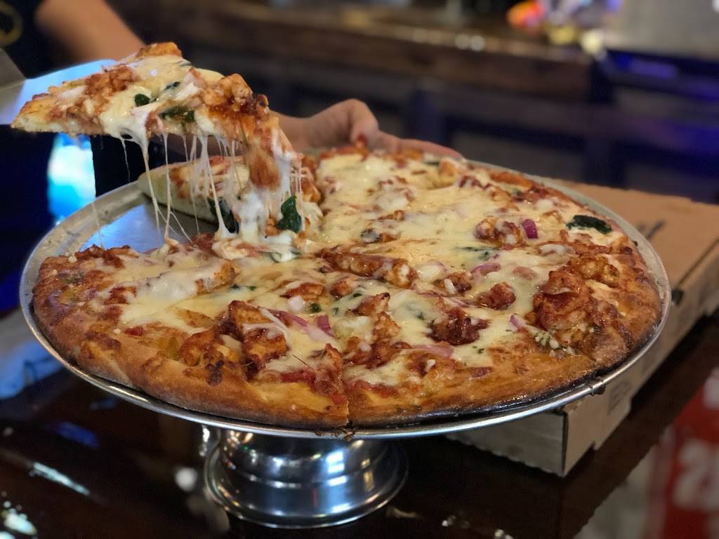 Tavern Pizzeria | restaurant | 5211 E W Market St, Greensboro, NC 27409, USA | 3367637009 OR +1 336-763-7009