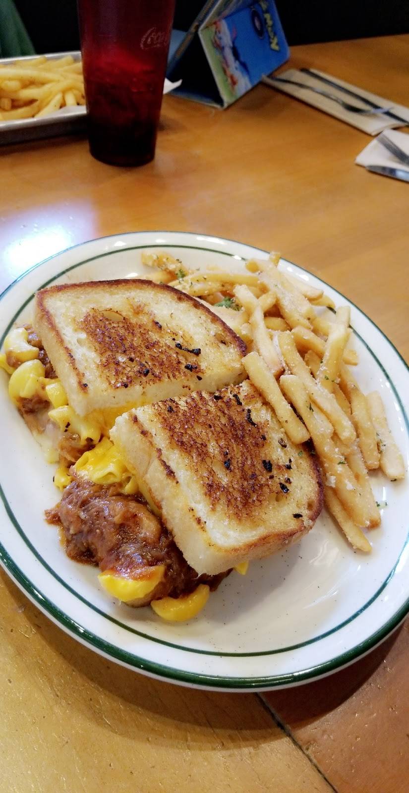 Mamas on 39 | restaurant | 21022 Beach Blvd, Huntington Beach, CA 92648, USA | 7143741166 OR +1 714-374-1166