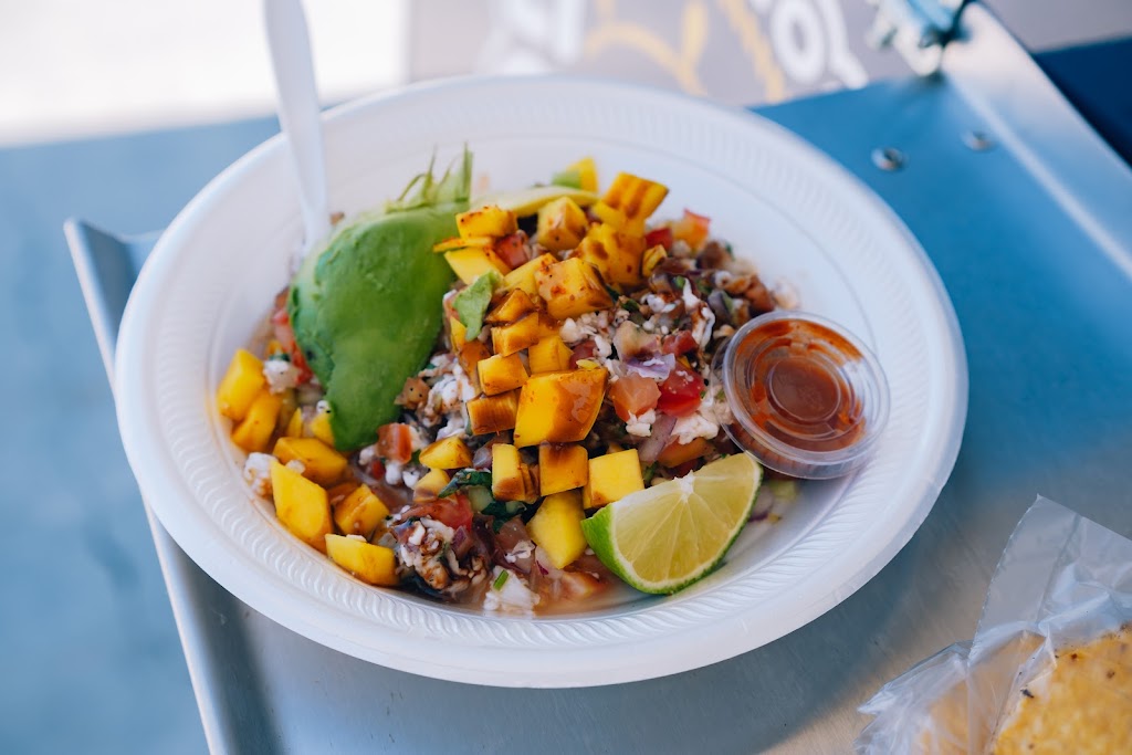 Mariscos El Guicho | Paramount Fresh Mariscos Food Truck | restaurant | 15101 Paramount Blvd, Paramount, CA 90723, USA | 5627818166 OR +1 562-781-8166