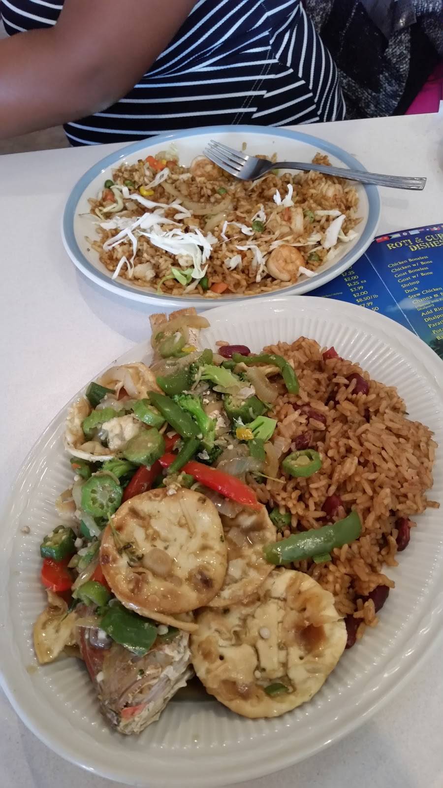 Reddafire Restaurant | restaurant | 900 Rathburn Rd W, Mississauga, ON L5C 4L3, Canada | 9052720431 OR +1 905-272-0431