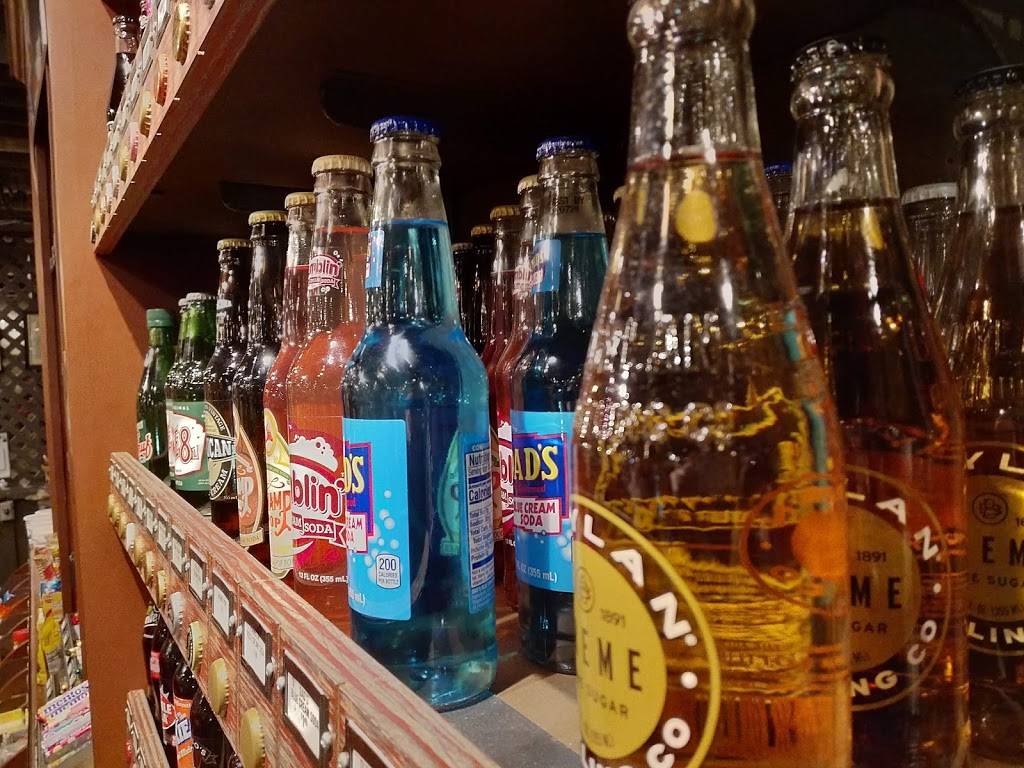 Cracker Barrel Old Country Store | restaurant | 10132 Airport Pkwy, Kingsport, TN 37663, USA | 4233239212 OR +1 423-323-9212