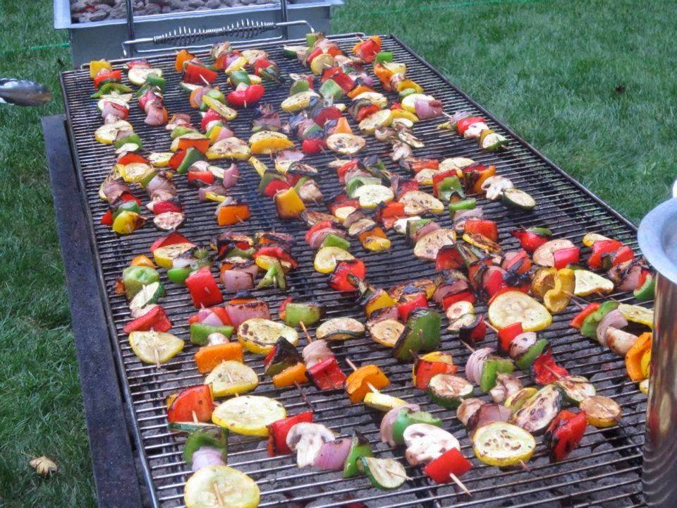 Clambakes & BBQ of Connecticut | restaurant | 148 Elizabeth St, Derby, CT 06418, USA | 2037367191 OR +1 203-736-7191