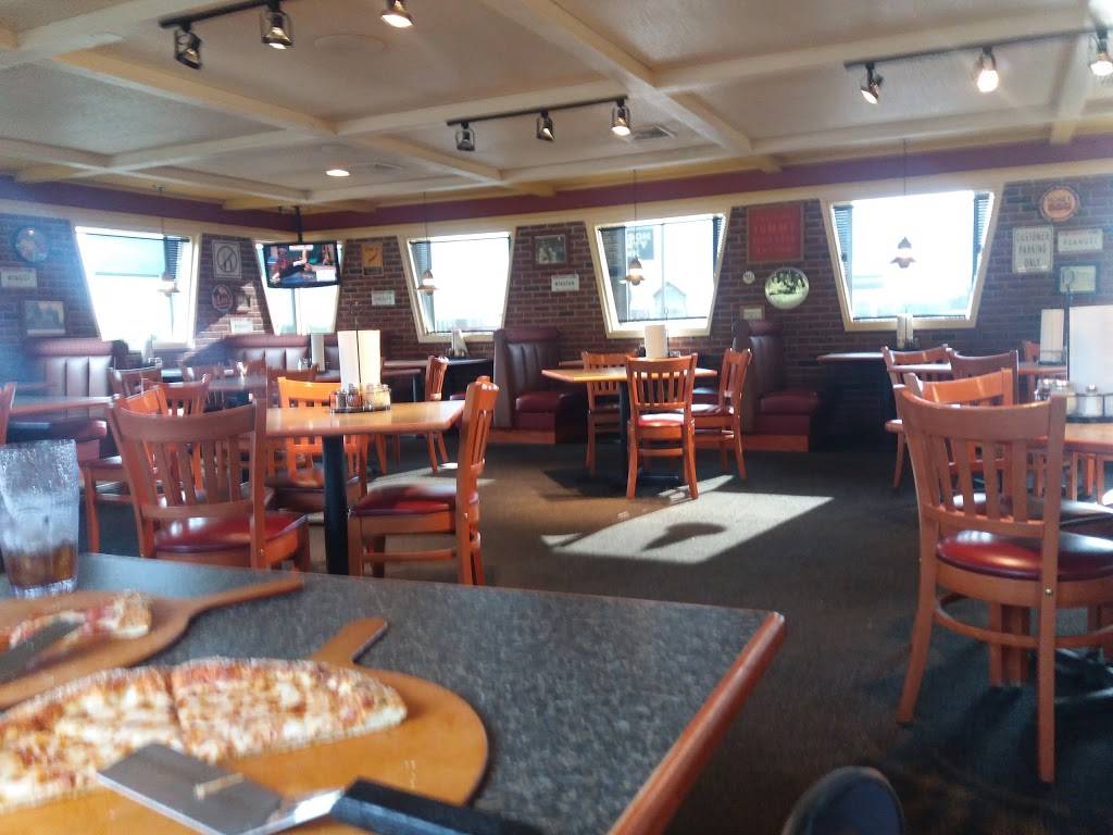 Pizza Hut | meal takeaway | 666 WI-54 Trunk E, Black River Falls, WI 54615, USA | 7152844000 OR +1 715-284-4000