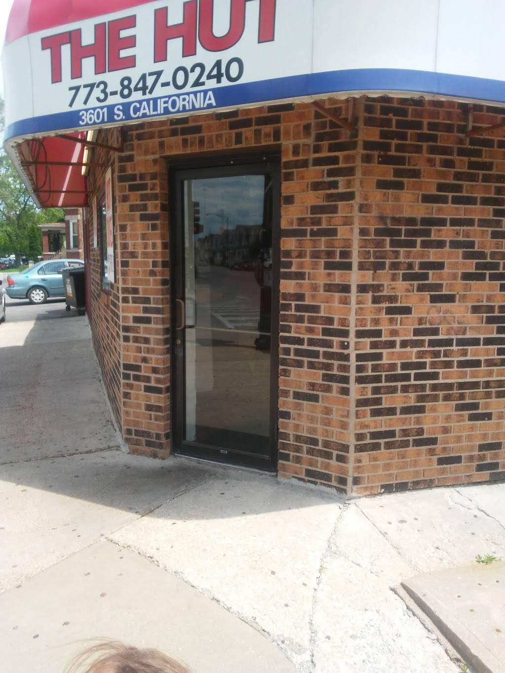 The Hut | restaurant | 3601 S California Ave, Chicago, IL 60632, USA | 7738470240 OR +1 773-847-0240