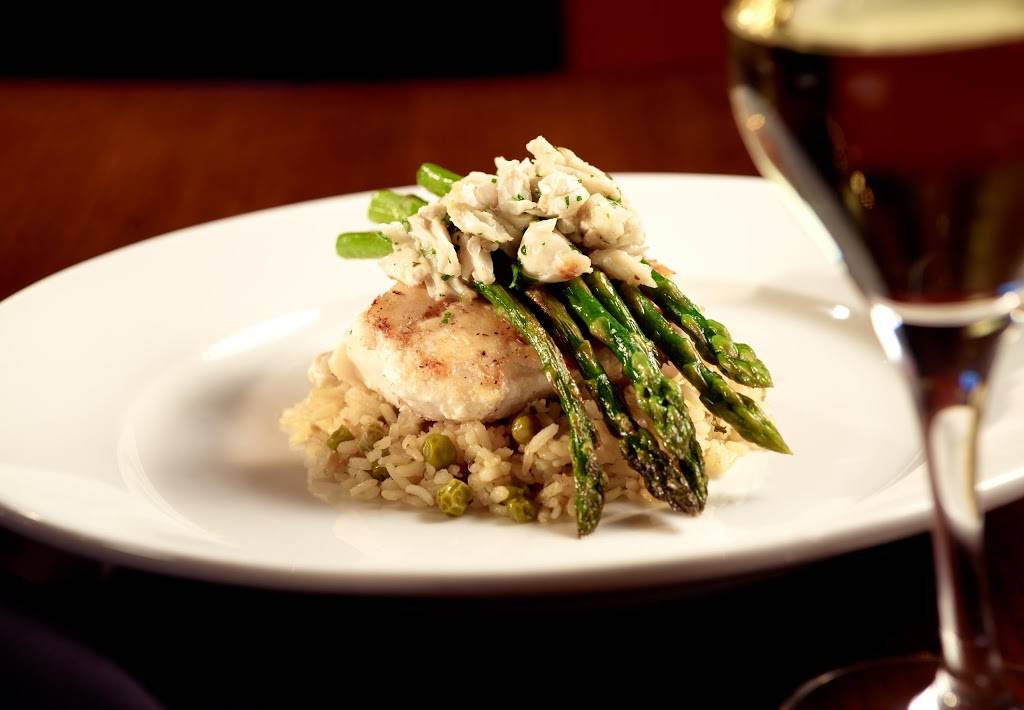 Champions | restaurant | 600 Marriott Dr, Nashville, TN 37214, USA | 6158722995 OR +1 615-872-2995