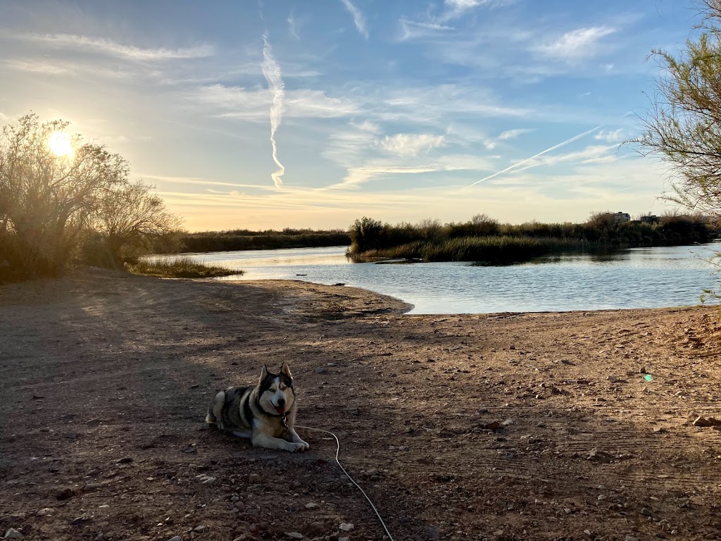 Karlz Sand Shack | restaurant | Baseline Rd, Cibola, AZ 85328, USA | 5202217651 OR +1 520-221-7651