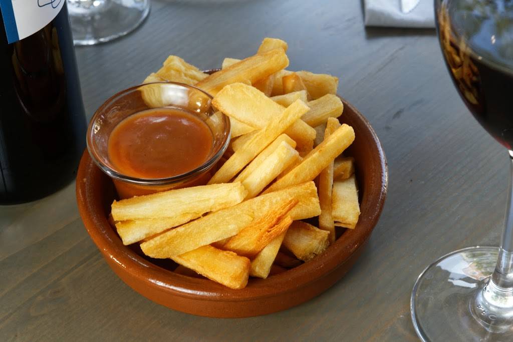 Rojo Tapas and Wine | restaurant | 76 Broadway, Tivoli, NY 12583, USA | 8457571102 OR +1 845-757-1102