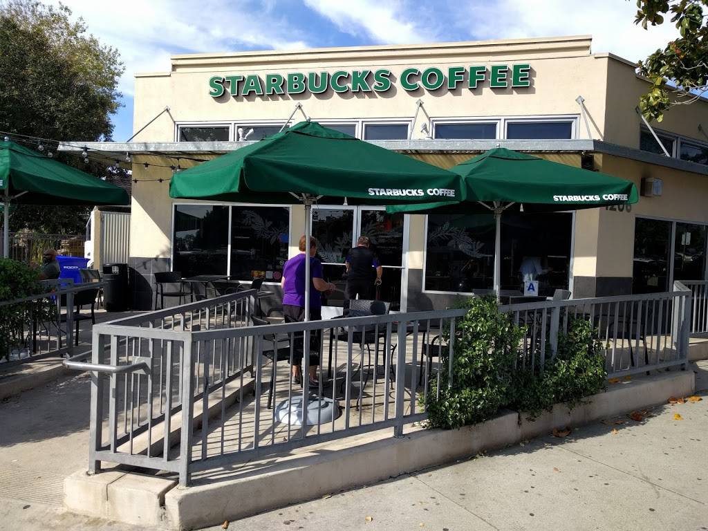 Starbucks | cafe | 1206 28th St, San Diego, CA 92102, USA | 6192317637 OR +1 619-231-7637