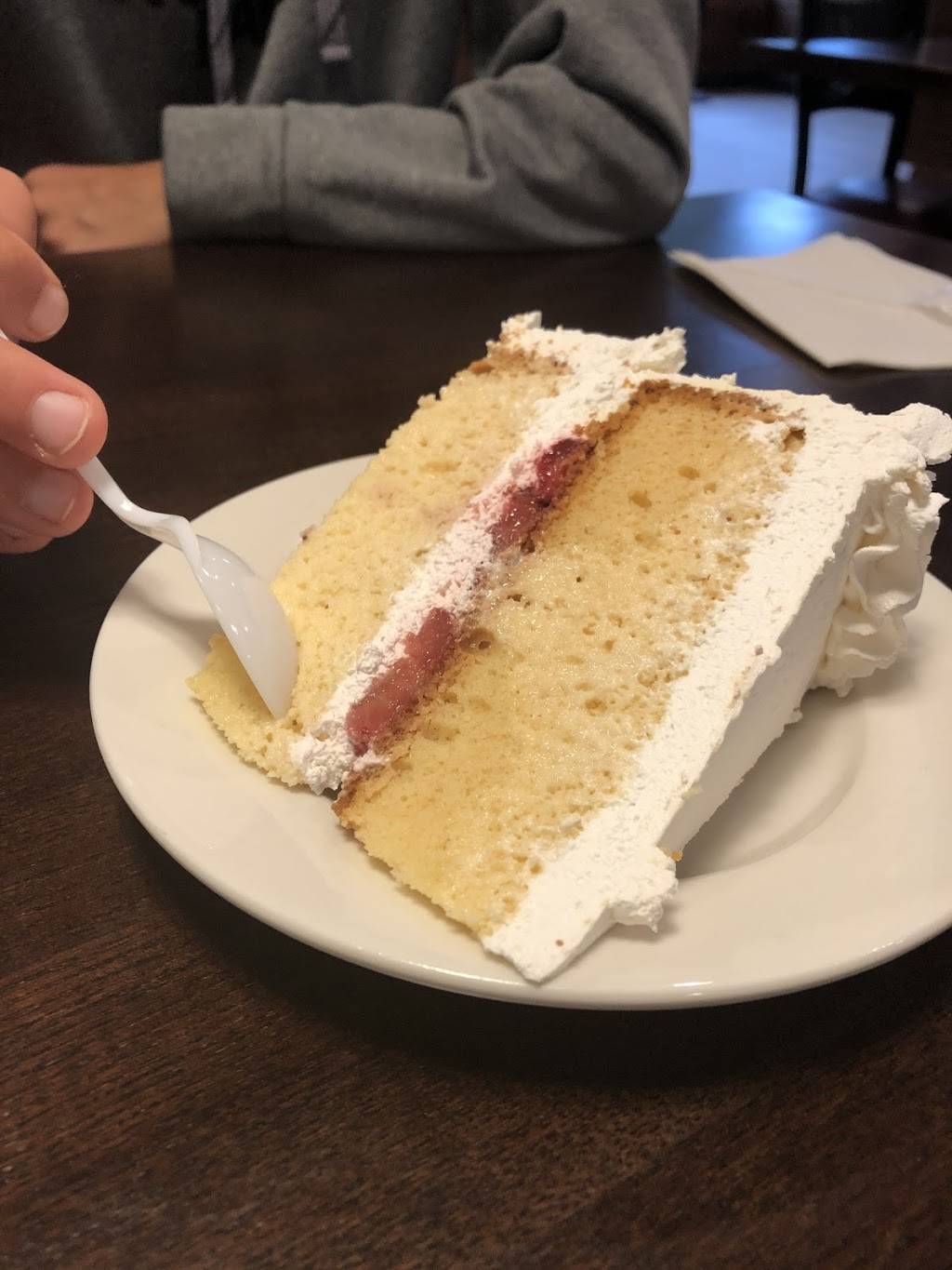 Fogata Mexican Restaurant | restaurant | 580 Farmington Ave, Hartford, CT 06106, USA | 8605230208 OR +1 860-523-0208