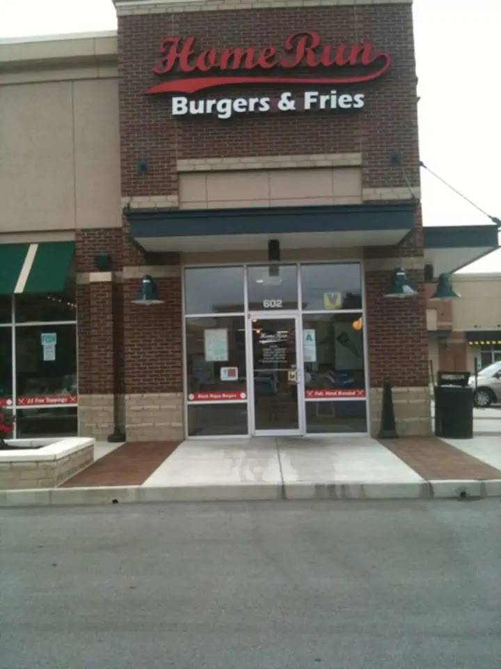Home Run Burgers & Fries | restaurant | in front of Stonybrook theater, 2723 S Hurstbourne Pkwy, Louisville, KY 40220, USA | 5024097004 OR +1 502-409-7004