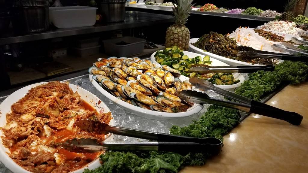 Feast Buffet | restaurant | 485 Renton Center Way SW, Renton, WA 98057, USA | 4252351888 OR +1 425-235-1888