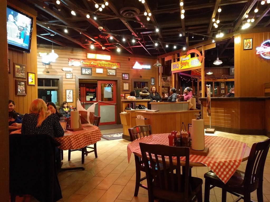 Famous Daves Bar-B-Que | restaurant | 3211 Northdale Blvd NW, Coon Rapids, MN 55448, USA | 7634219467 OR +1 763-421-9467