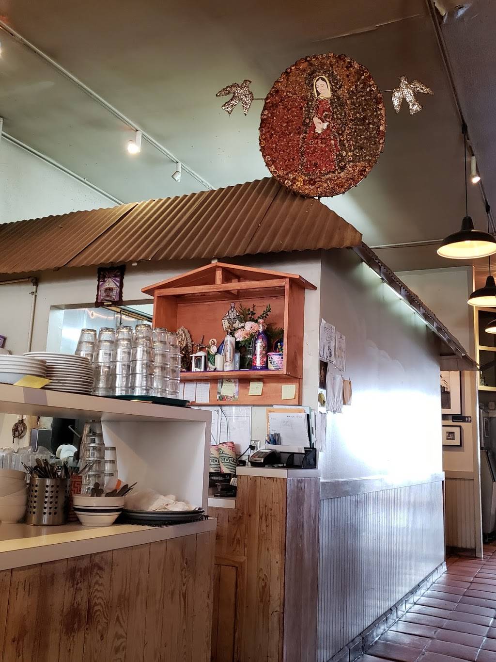 La Carta De Oaxaca | restaurant | 5431 Ballard Ave NW, Seattle, WA 98107, USA | 2067828722 OR +1 206-782-8722