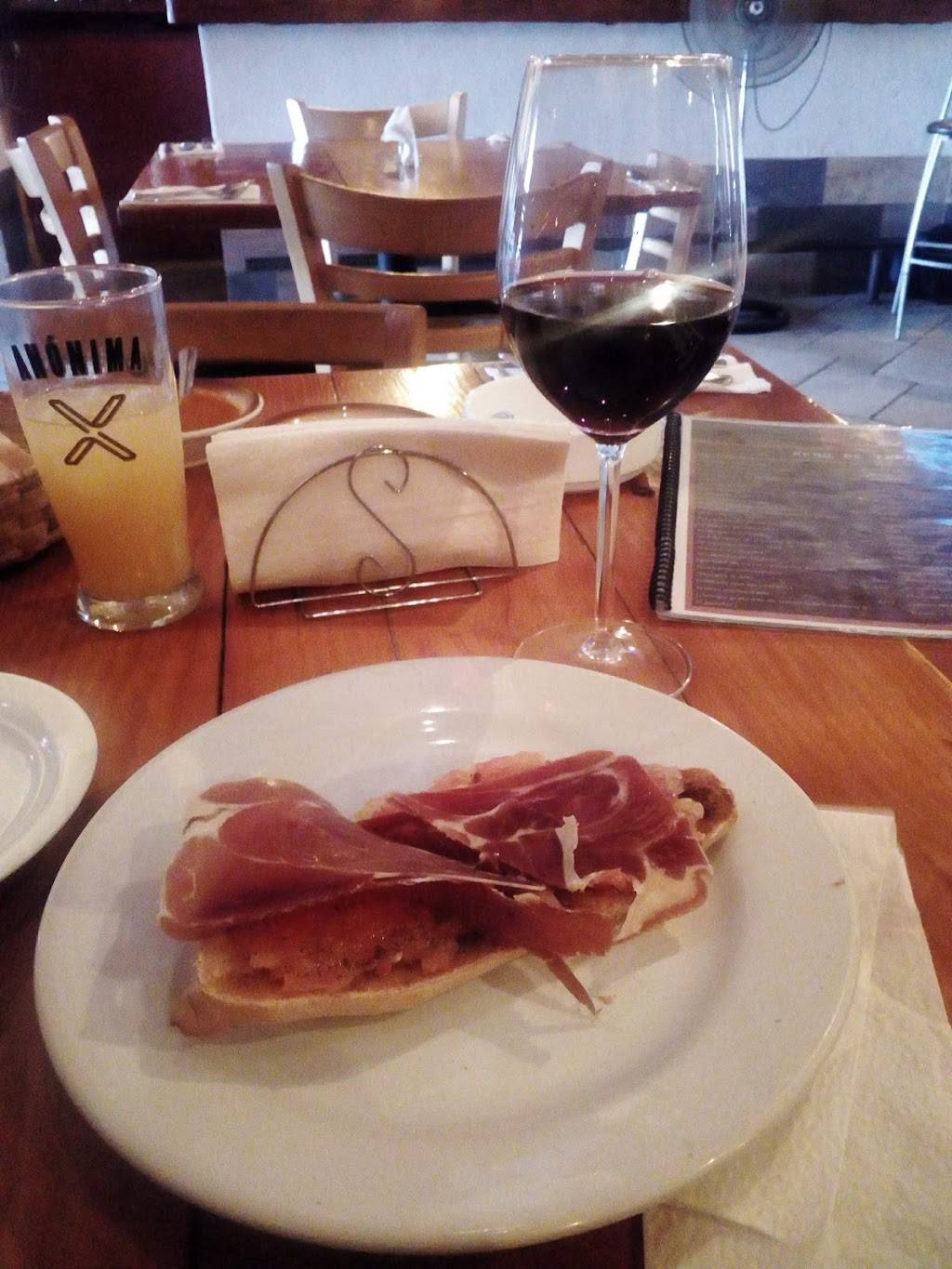 Restaurante Taberna Madrid | restaurant | Ruíz y Primera 473, Zona Centro, 22800 Ensenada, B.C., Mexico | 016461783319 OR +52 646 178 3319