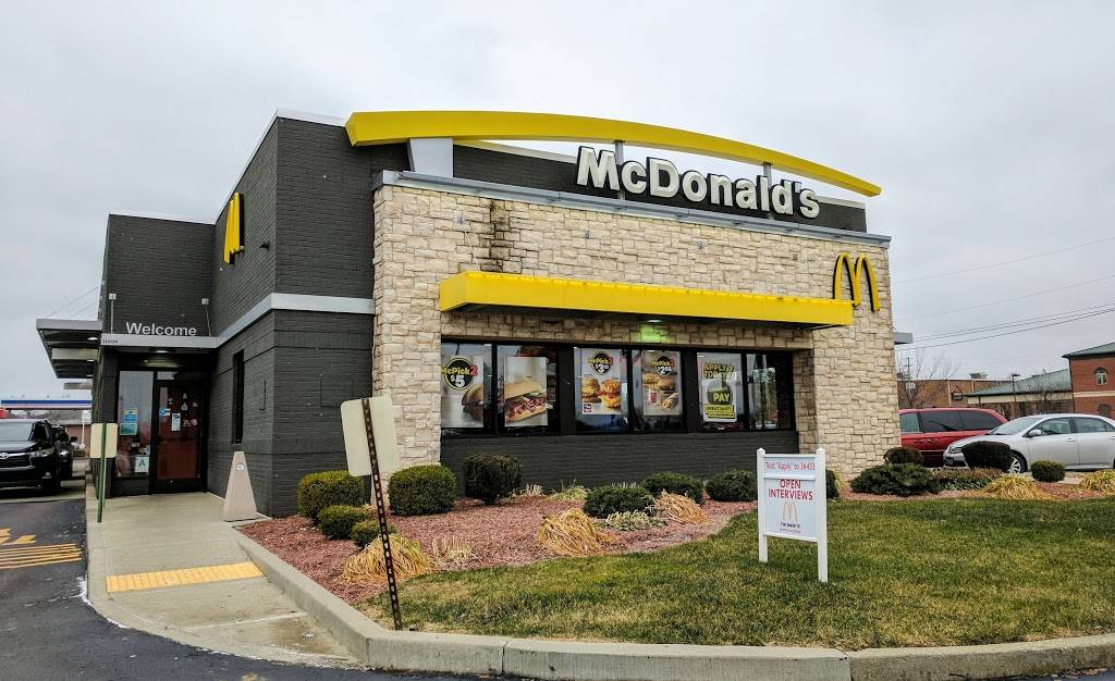 McDonalds | cafe | 11600 Bluegrass Pkwy, Jeffersontown, KY 40299, USA | 5022675536 OR +1 502-267-5536