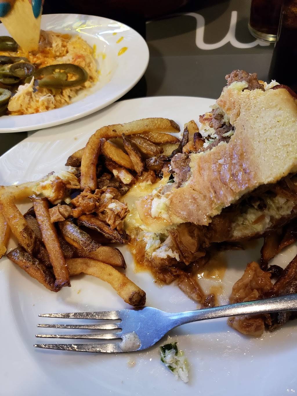 Howards Cafe | restaurant | E Taggart St, East Palestine, OH 44413, USA | 3308866109 OR +1 330-886-6109