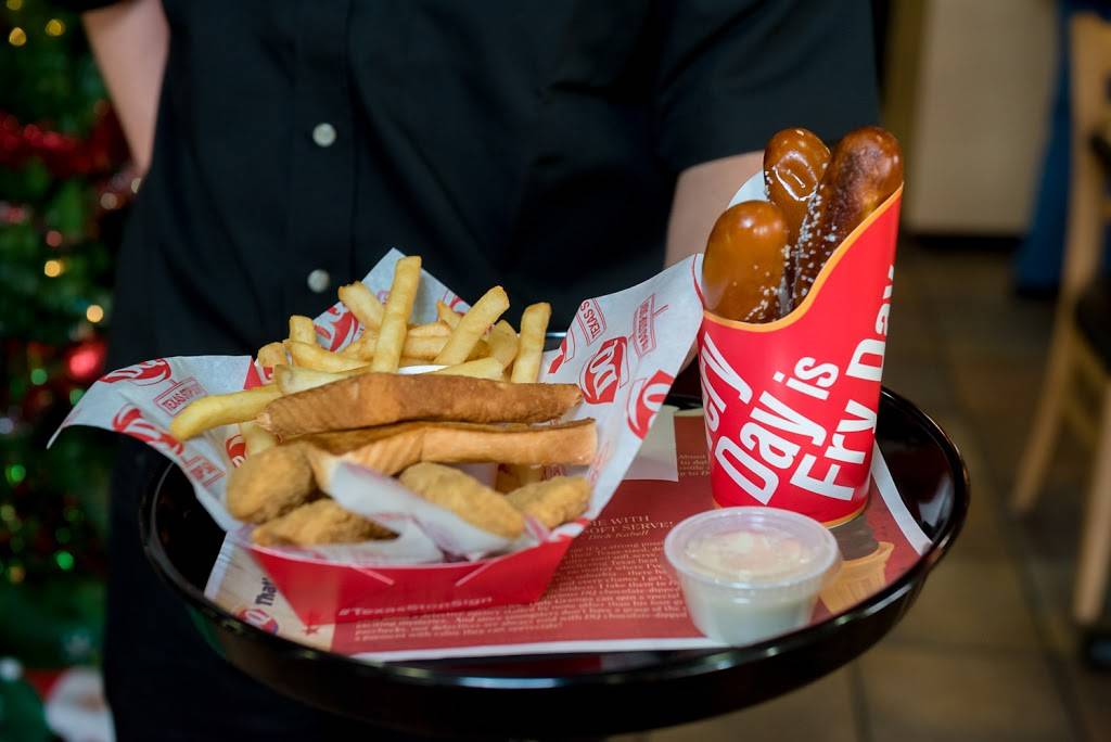 Dairy Queen | restaurant | 2034 W Stassney Ln, Austin, TX 78745, USA | 5124434730 OR +1 512-443-4730