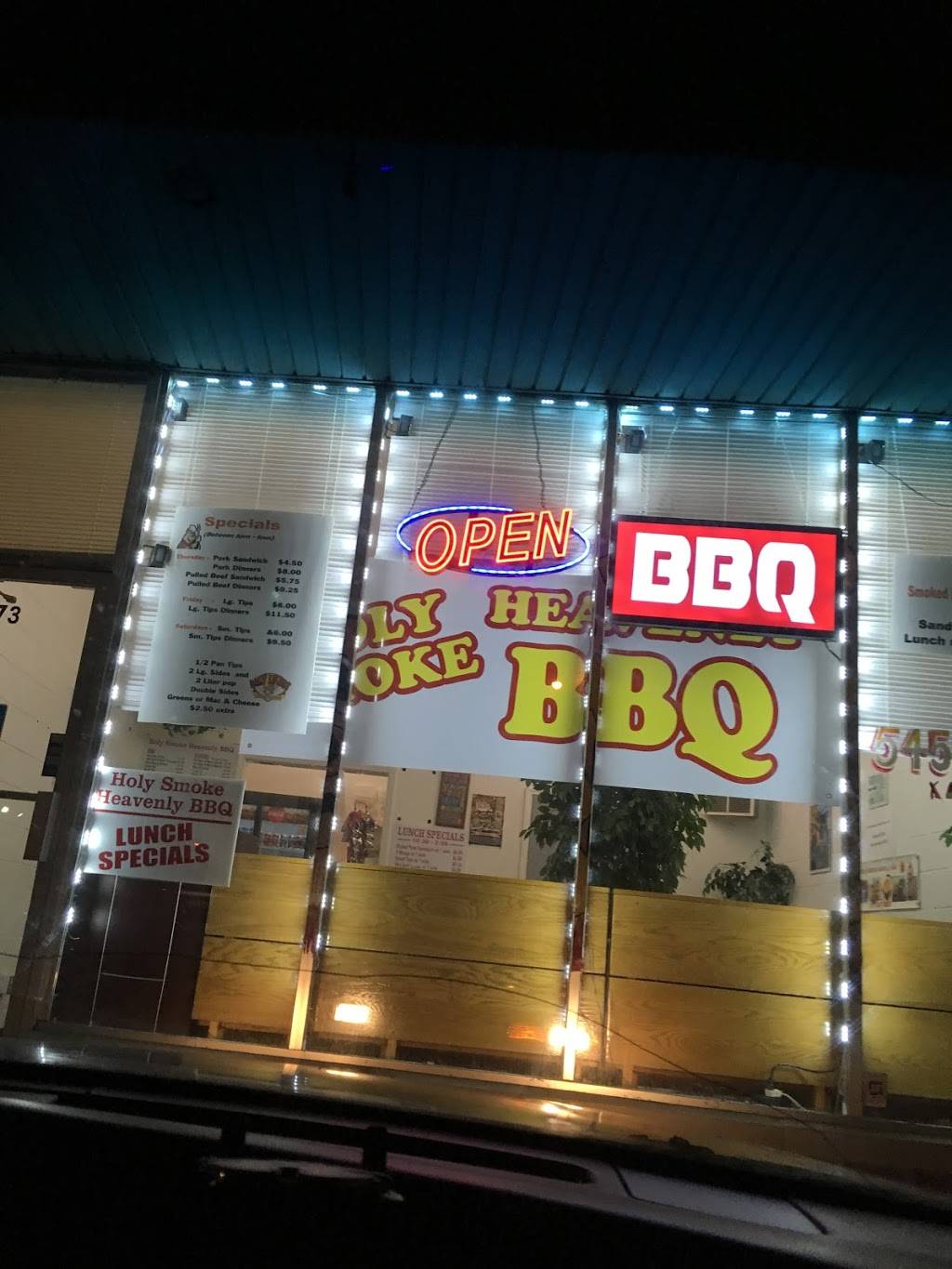 Holy Smoke Heavenly BBQ | restaurant | 2073 N Emerson Ave, Indianapolis, IN 46218, USA | 3175454227 OR +1 317-545-4227