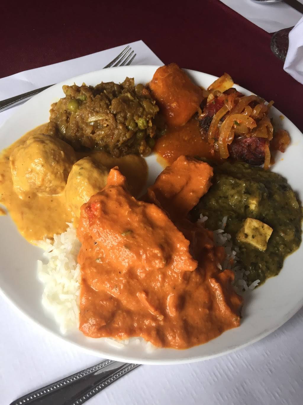 Golden India | restaurant | 2097 Madison Ave, Memphis, TN 38104, USA | 9017285111 OR +1 901-728-5111