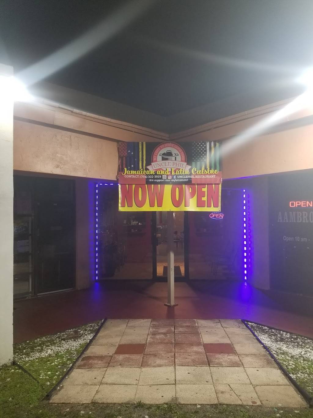 Uncle Phil | restaurant | 3856 N University Dr, Sunrise, FL 33351, USA | 7543023919 OR +1 754-302-3919