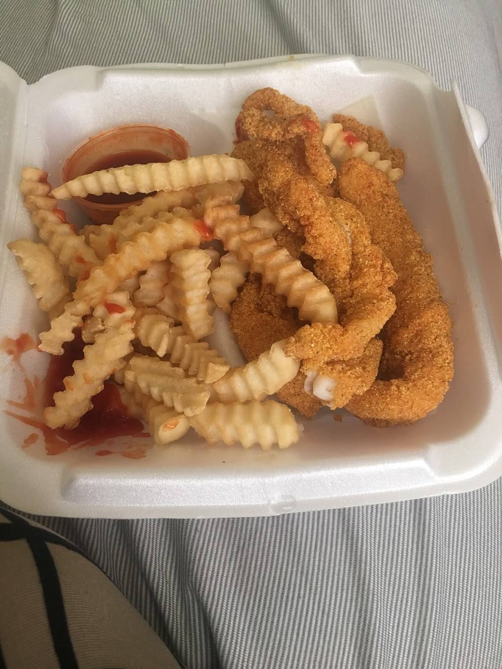 Fish City | restaurant | 11513 Blue Ridge Blvd, Kansas City, MO 64134, USA | 8167615800 OR +1 816-761-5800