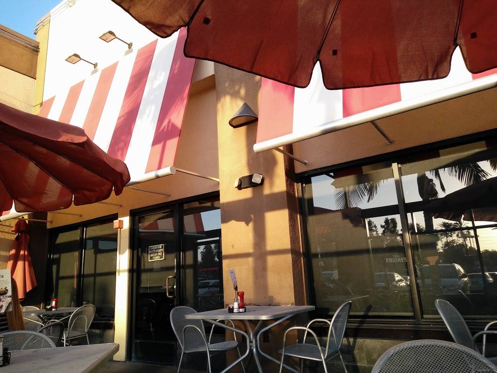 TGI Fridays | restaurant | 7221 Carson Blvd, Long Beach, CA 90808, USA | 5624200191 OR +1 562-420-0191